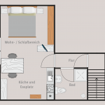 Grundriss der Ferienwohnung Ronneburg: Komfortable Einzimmerwohnung im Dachgeschoss. Zugang über die Treppe, Eingang durch die linke Tür. Nach dem Betreten gelangt man in einen kleinen Flur mit Garderobe. Links befindet sich das Badezimmer mit Dusche, Toilette und Waschbecken. Geradeaus führt der Weg in den Wohn- und Schlafbereich, der eine Küche mit Herd und Spüle sowie einen Essplatz mit zwei Stühlen umfasst. Der Wohn- und Schlafbereich enthält ein Doppelbett einen großen, holzfarbenen Einbauschrank sowie zwei Nachttische.